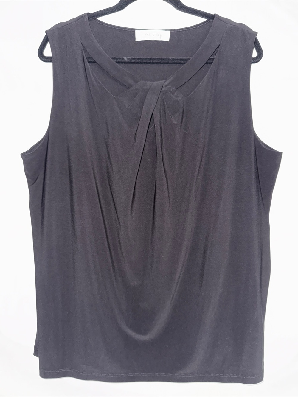 Jones Studio Black Sleeveless Tie-Front Blouse